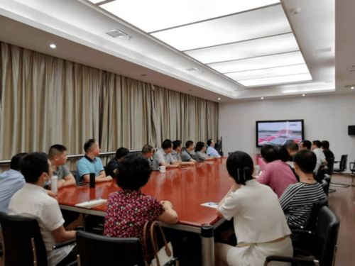 傳承紅色基因 譜寫發(fā)展新篇——江西省工業(yè)和信息化廳組織集中收看慶祝中國共產(chǎn)黨成立100周年大會